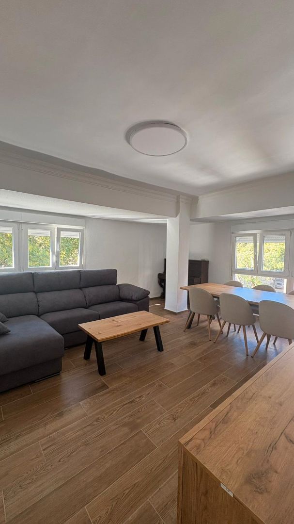 Sala d'estar de Pis de lloguer en Xàtiva amb Aire condicionat, Calefacció i Moblat