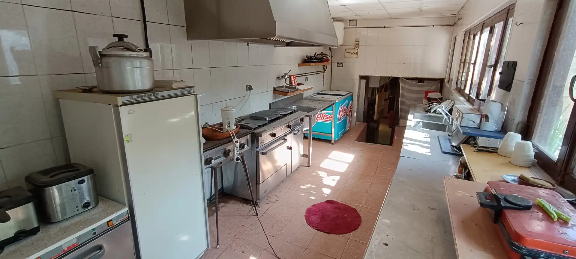 Cocina de Local en venta en Fuente El Saz de Jarama con Aire acondicionado, Calefacción y Terraza