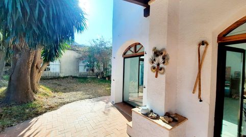 Amplio chalet con casa de invitados y 51.000 metros de terreno cultivable