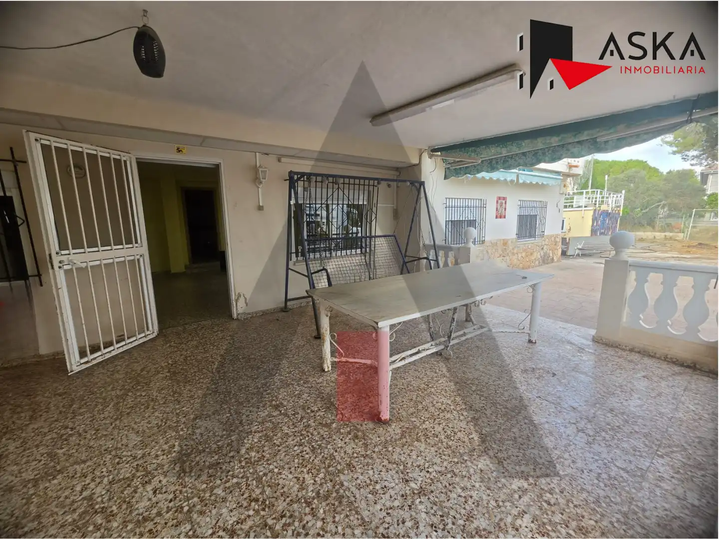 Casa o xalet en venda en Montserrat amb Jardí privat, Traster i Piscina