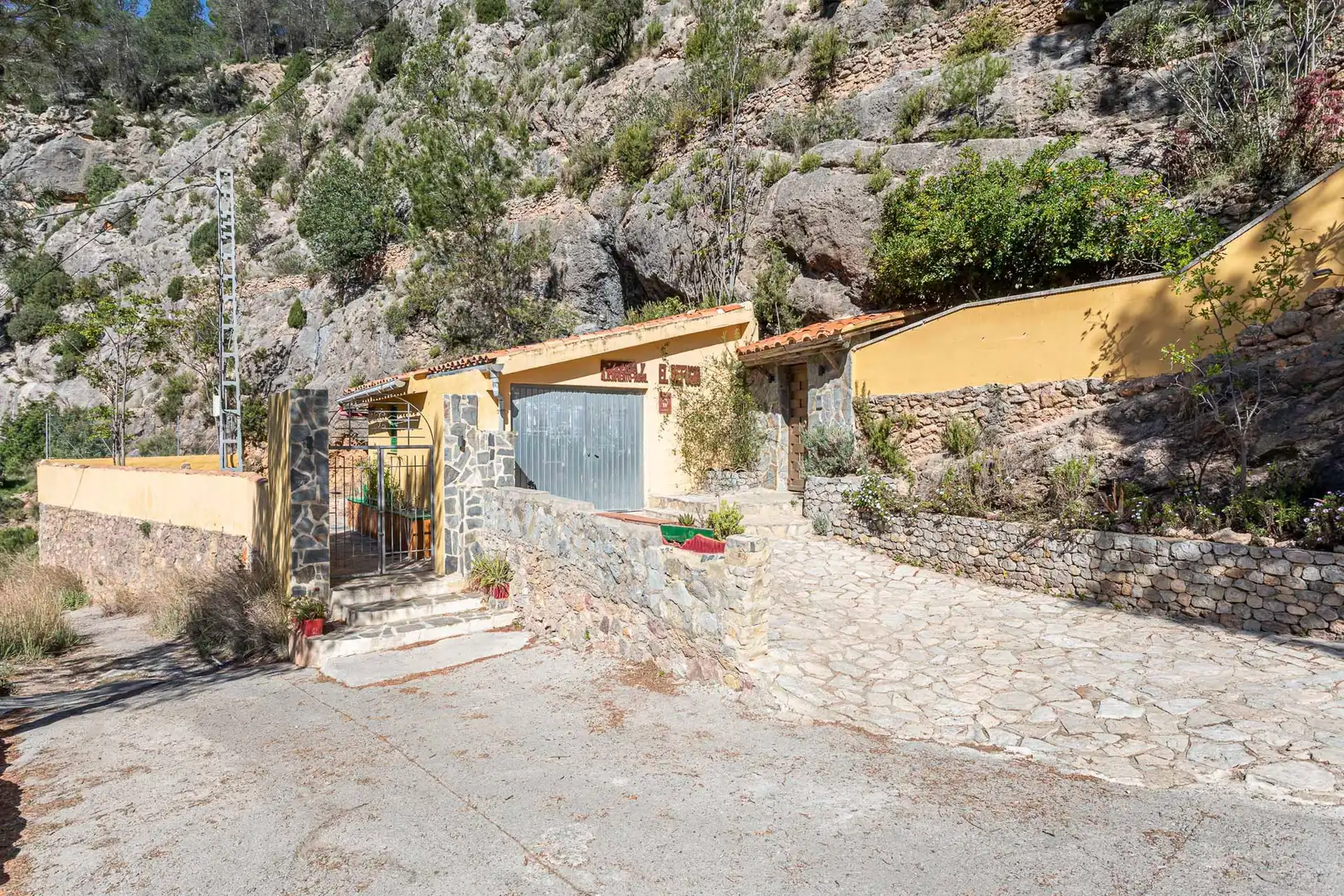 Finca rústica en venta en Fuente de los Baños , Montanejos