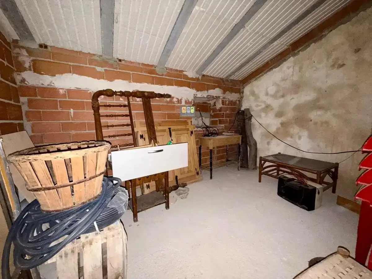 Country house with garden for sale in Sella, imagen 42