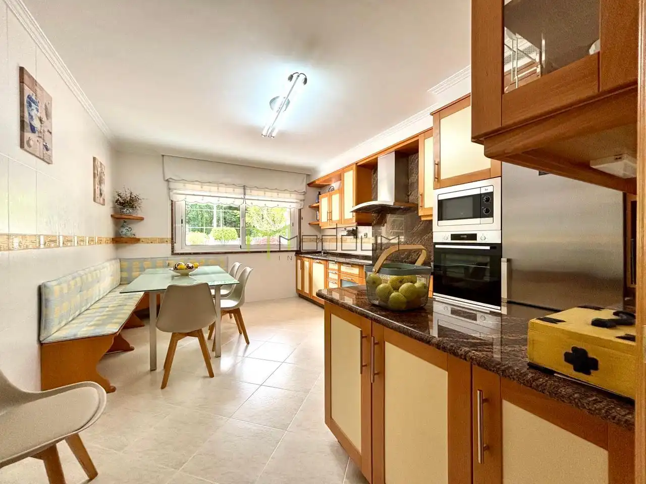 Cocina de Casa o chalet en venta en Ames con Calefacción, Jardín privado y Parquet
