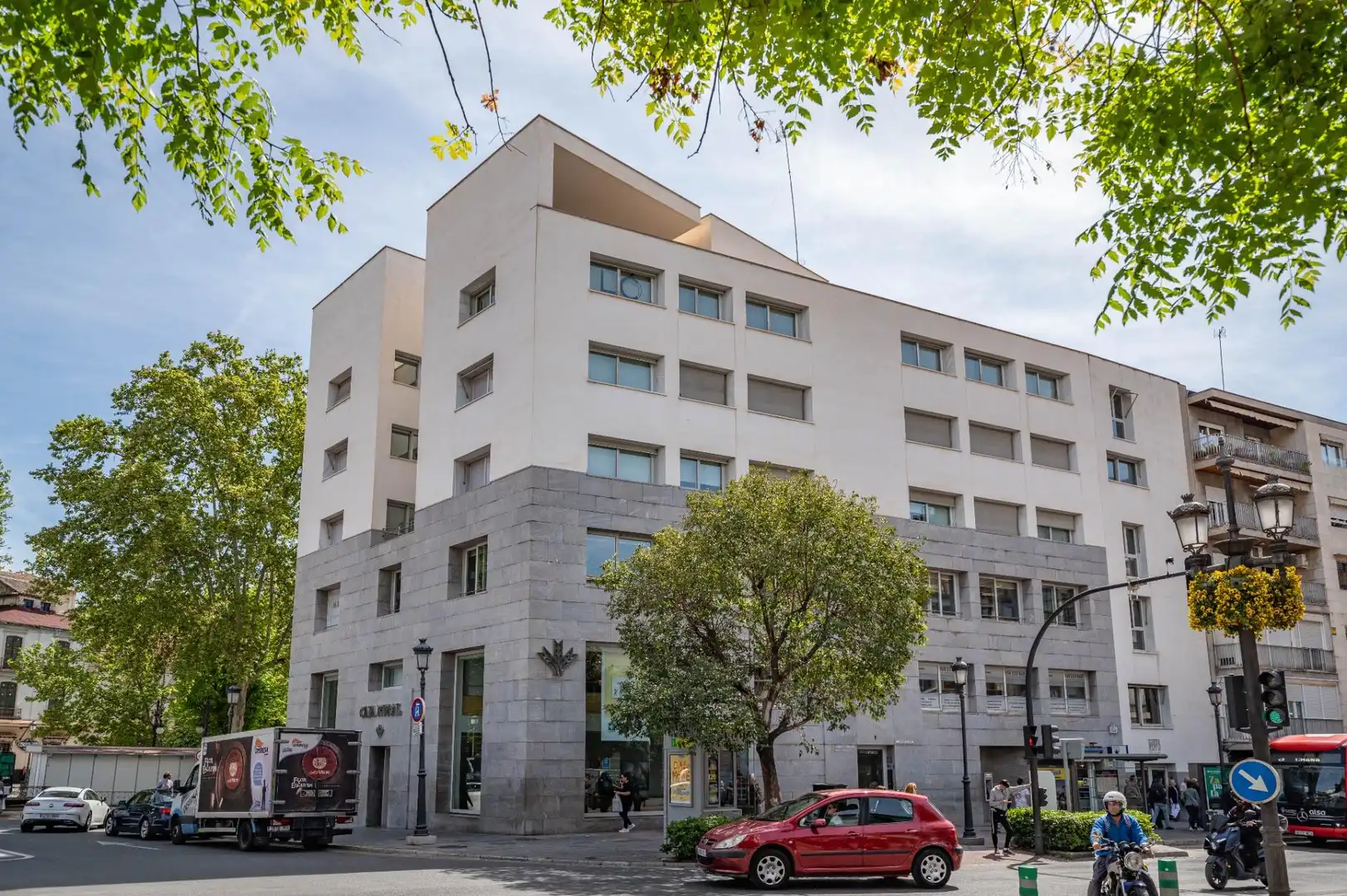 Vista exterior de Piso en venta en Granada con Calefacción, Parquet y Alarma