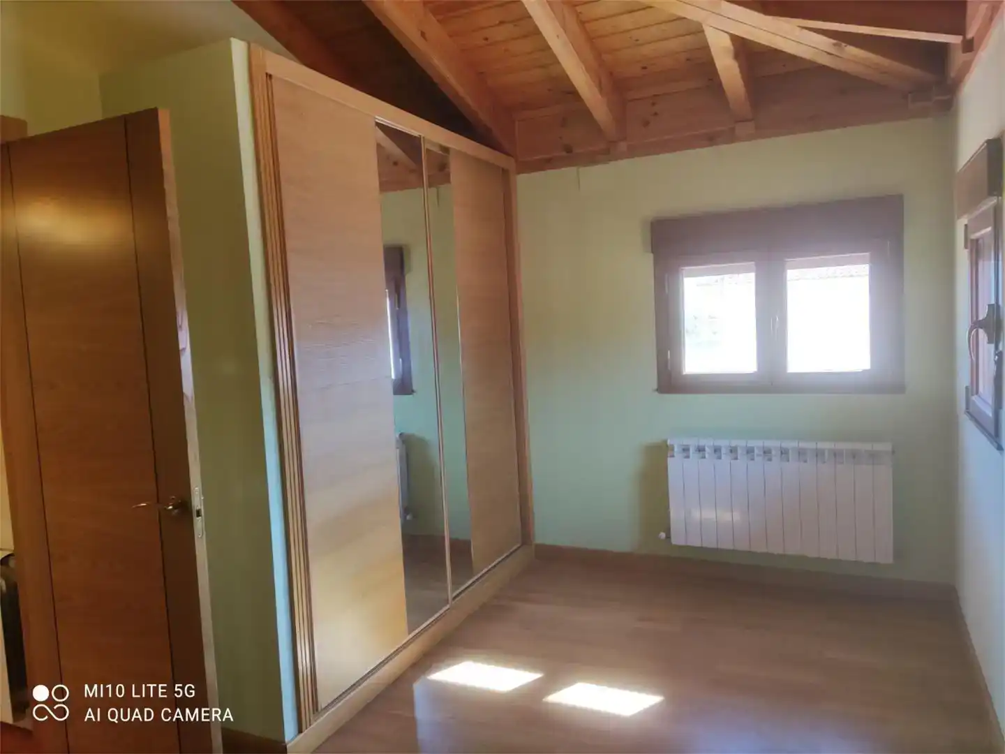 Dormitori de Casa o xalet en venda en Villazanzo de Valderaduey amb Balcó