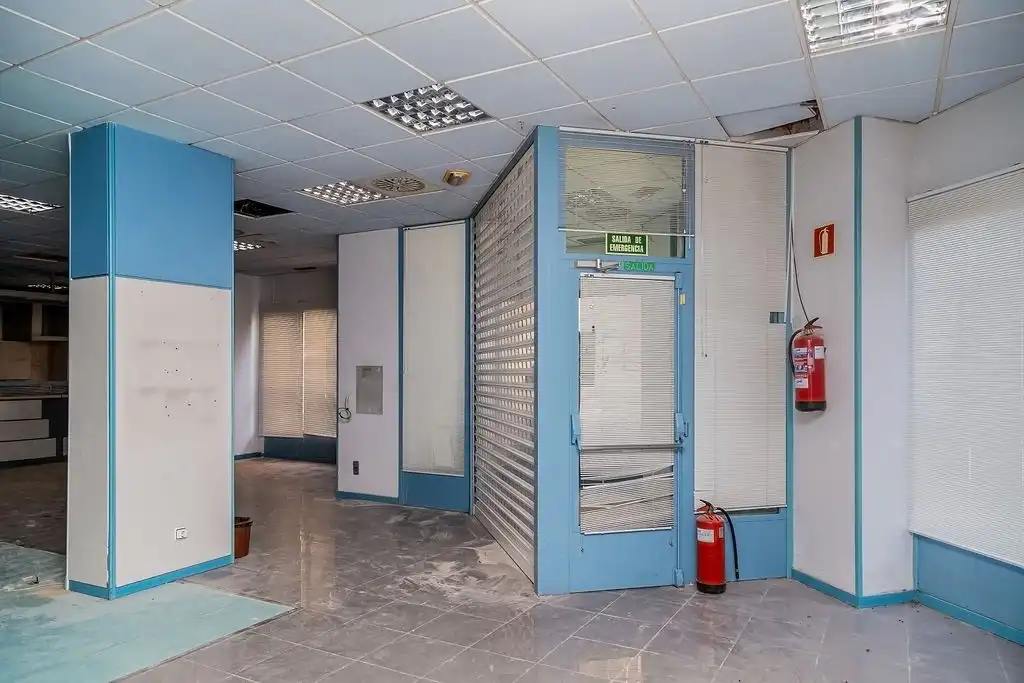 Local comercial en venda a C/ Valle de Arán, imagen 14