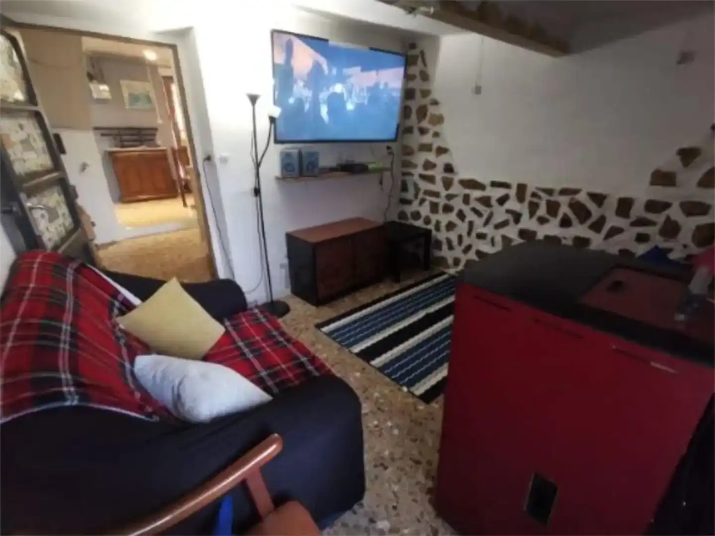 Sala d'estar de Pis en venda en Monreal del Campo amb Traster i Moblat