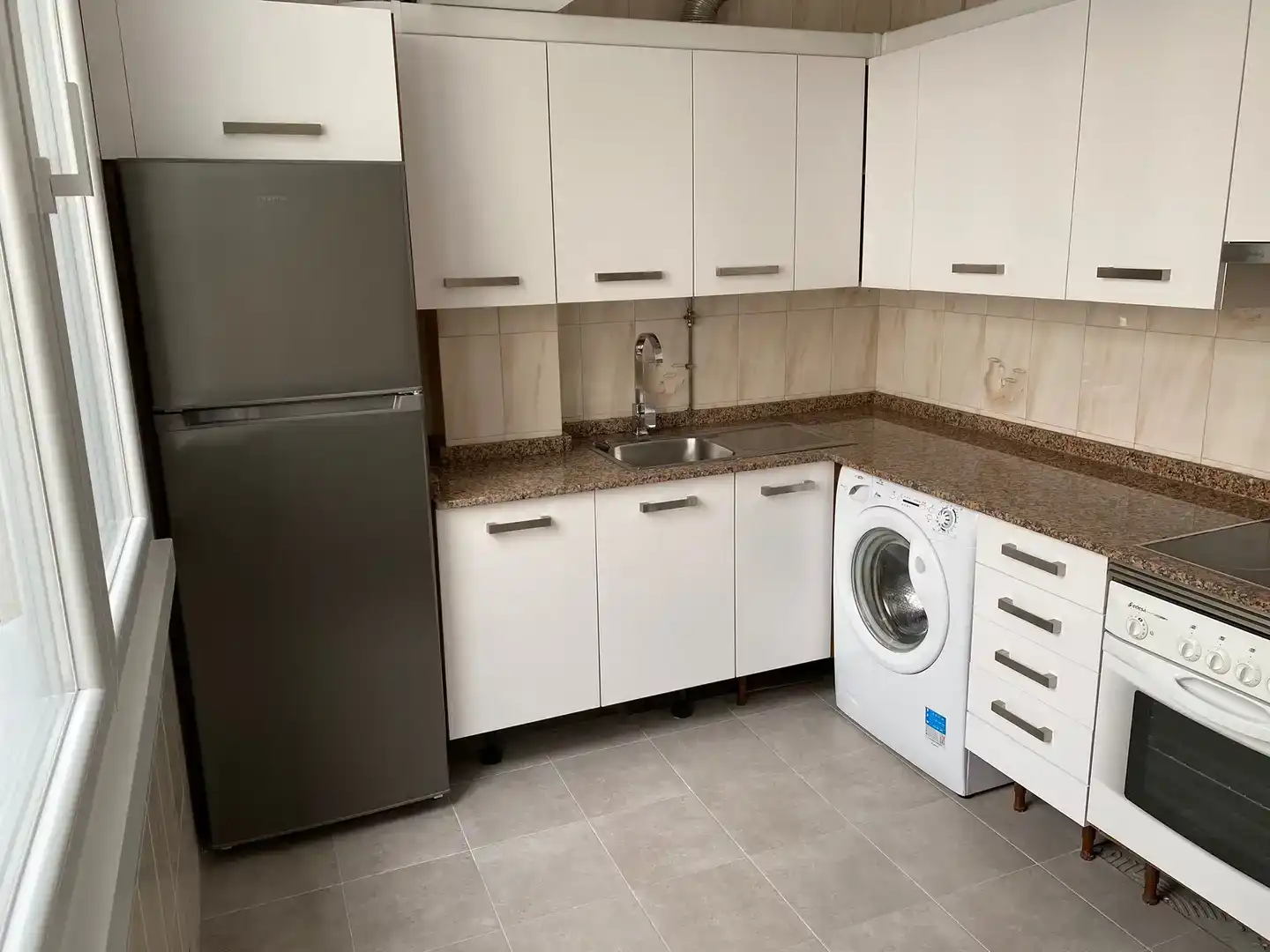 Kitchen of Flat for share in Culleredo  with Parquet flooring, Furnished and Balcony