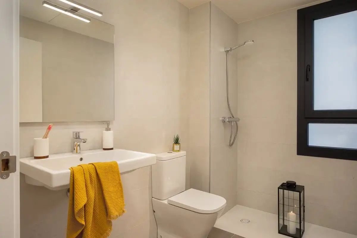 Baño de Piso en venta en Pals con Aire acondicionado, Calefacción y Piscina comunitaria
