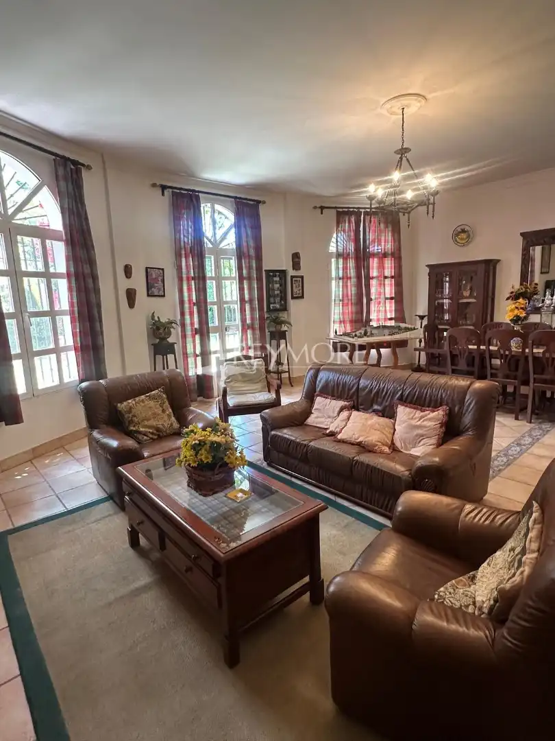 Houses for sale in Poniente-Norte - Miralbaida - Parque Azahara