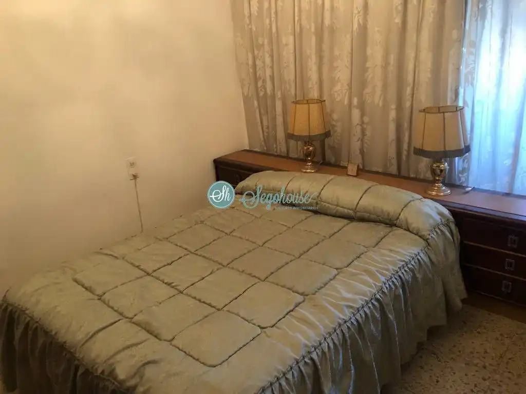 Habitación de Piso en venta en Segovia con Calefacción y Terraza