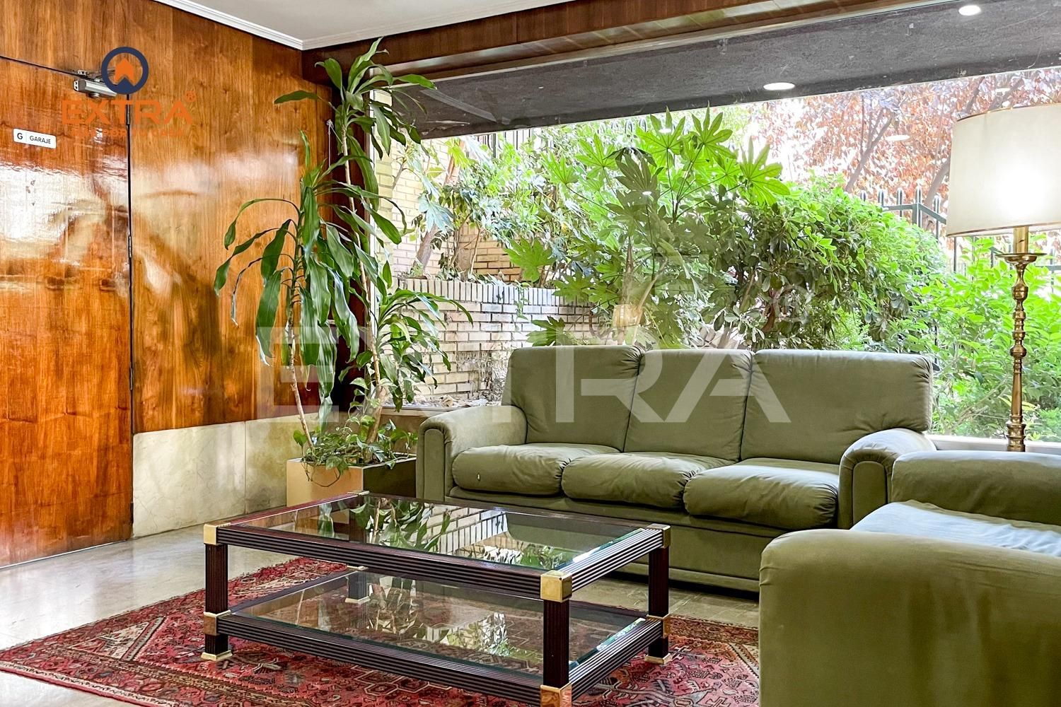 Living room of Flat for sale in  Madrid Capital  with Heating, Private garden and Storage room