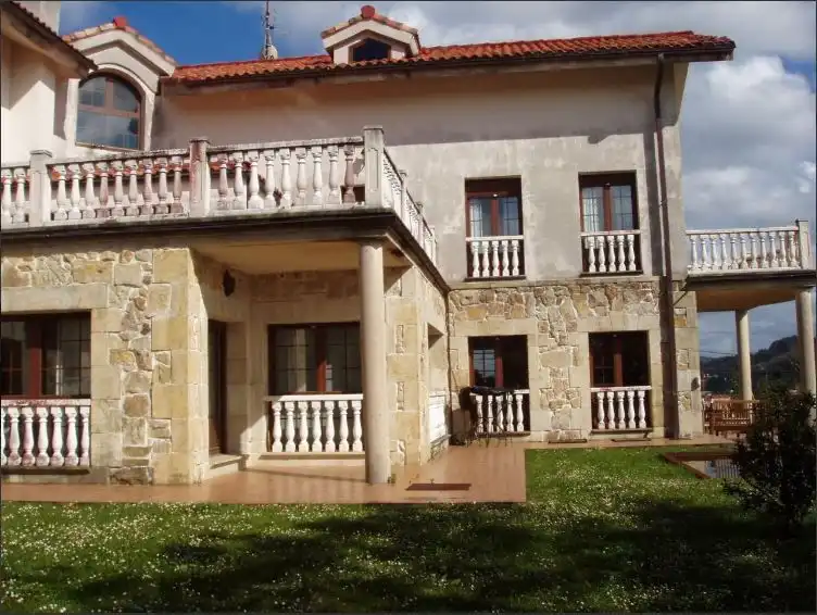 Vista exterior de Casa o chalet en venta en Barrika con Calefacción, Jardín privado y Terraza