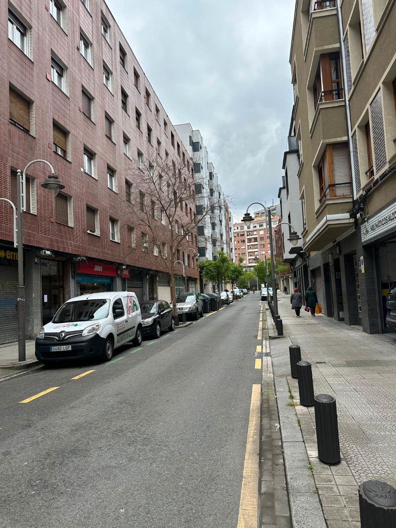 Vista exterior de Piso en venta en Bilbao  con Amueblado