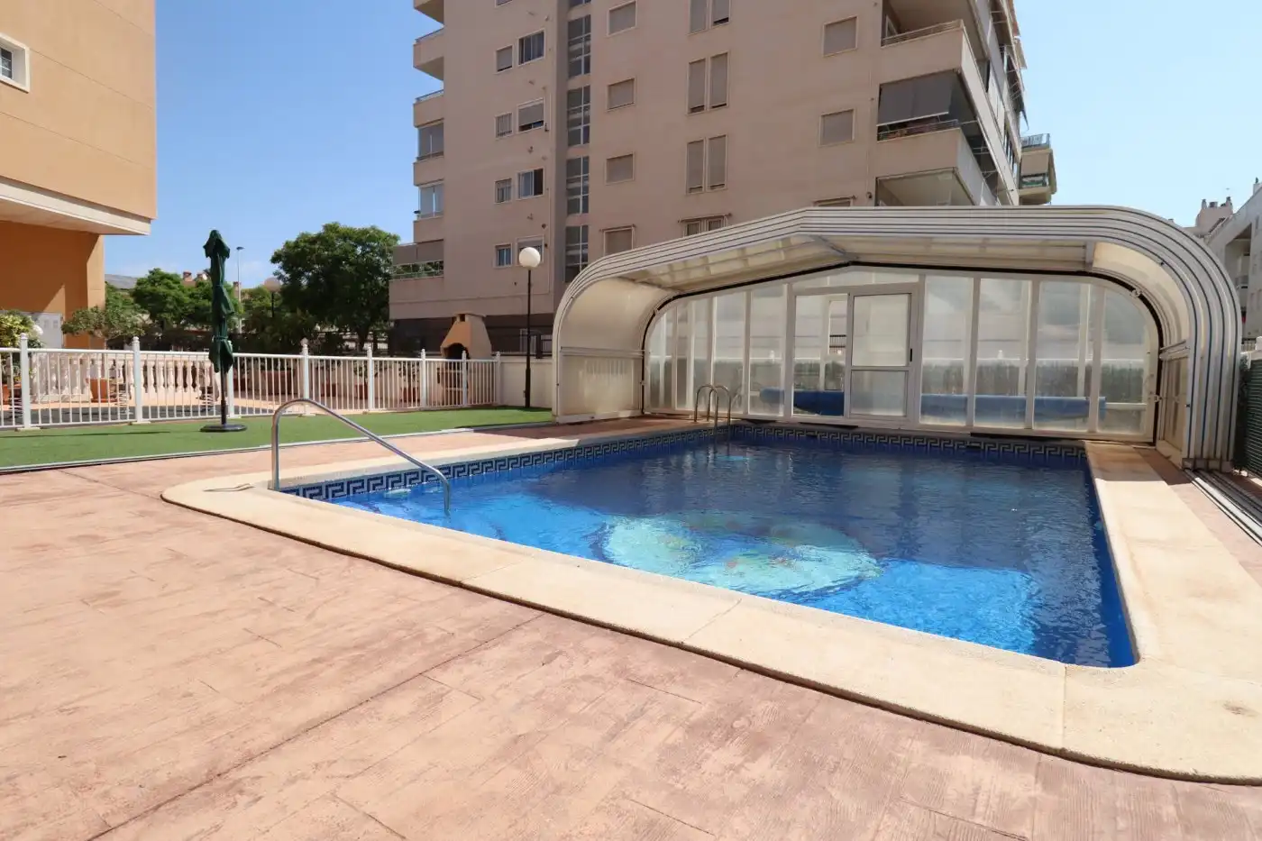 Piscina de Pis en venda en Elche / Elx amb Aire condicionat, Calefacció i Traster