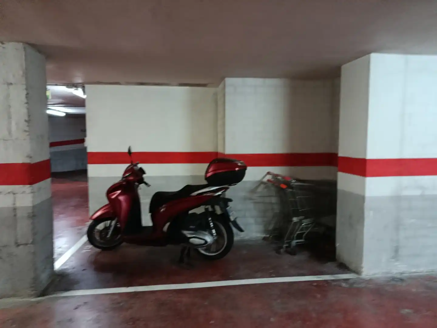 Individual for sale in del Cardenal Vidal i Barraquer 14