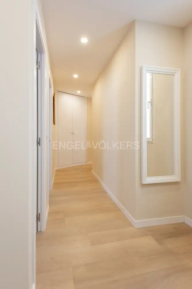 Wohnung zur Miete in Valencia mit Klimaanlage, Heizung und Möbliert