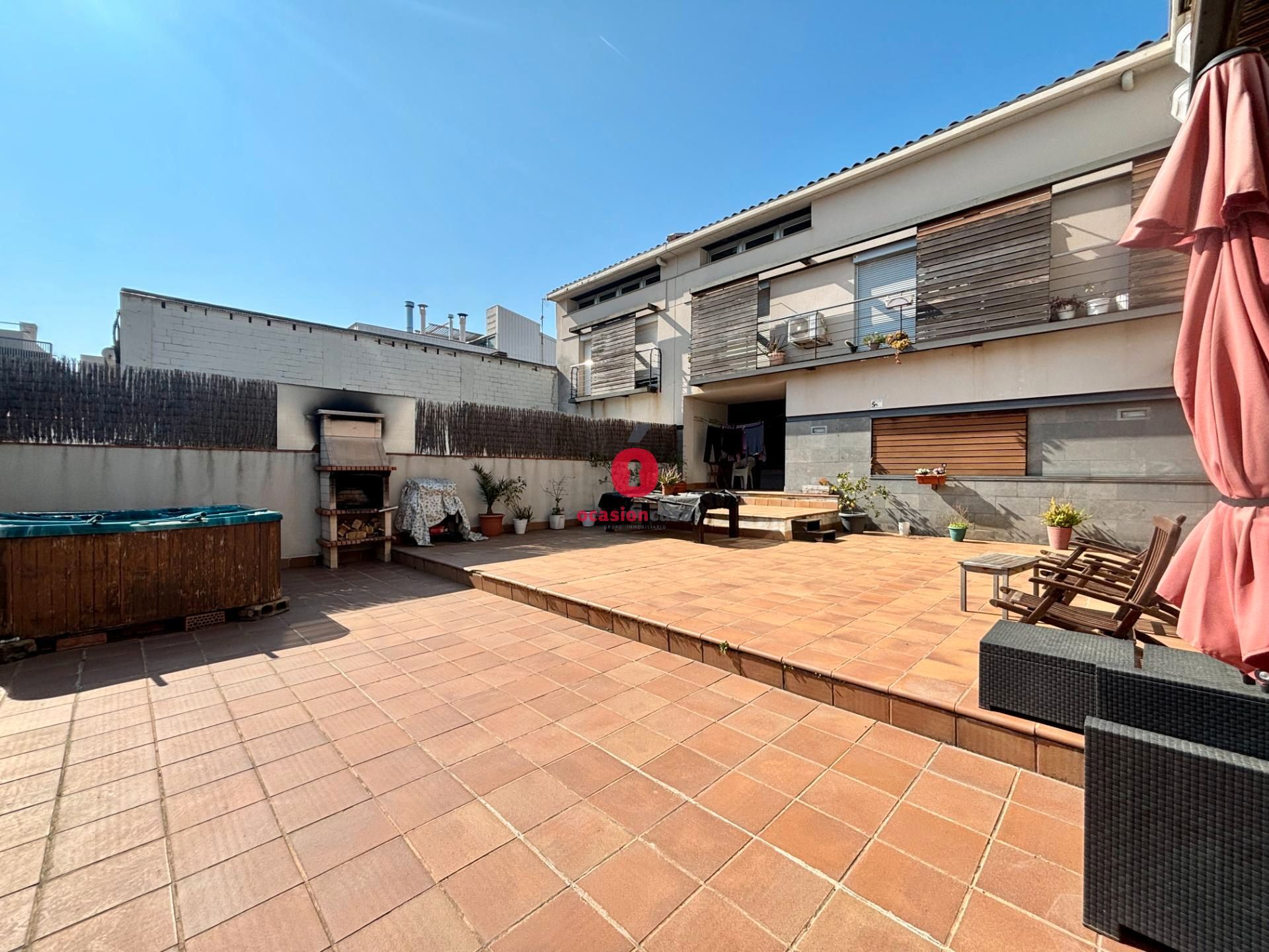 Terraza de Planta baja en venta en Badalona con Calefacción, Trastero y Horno