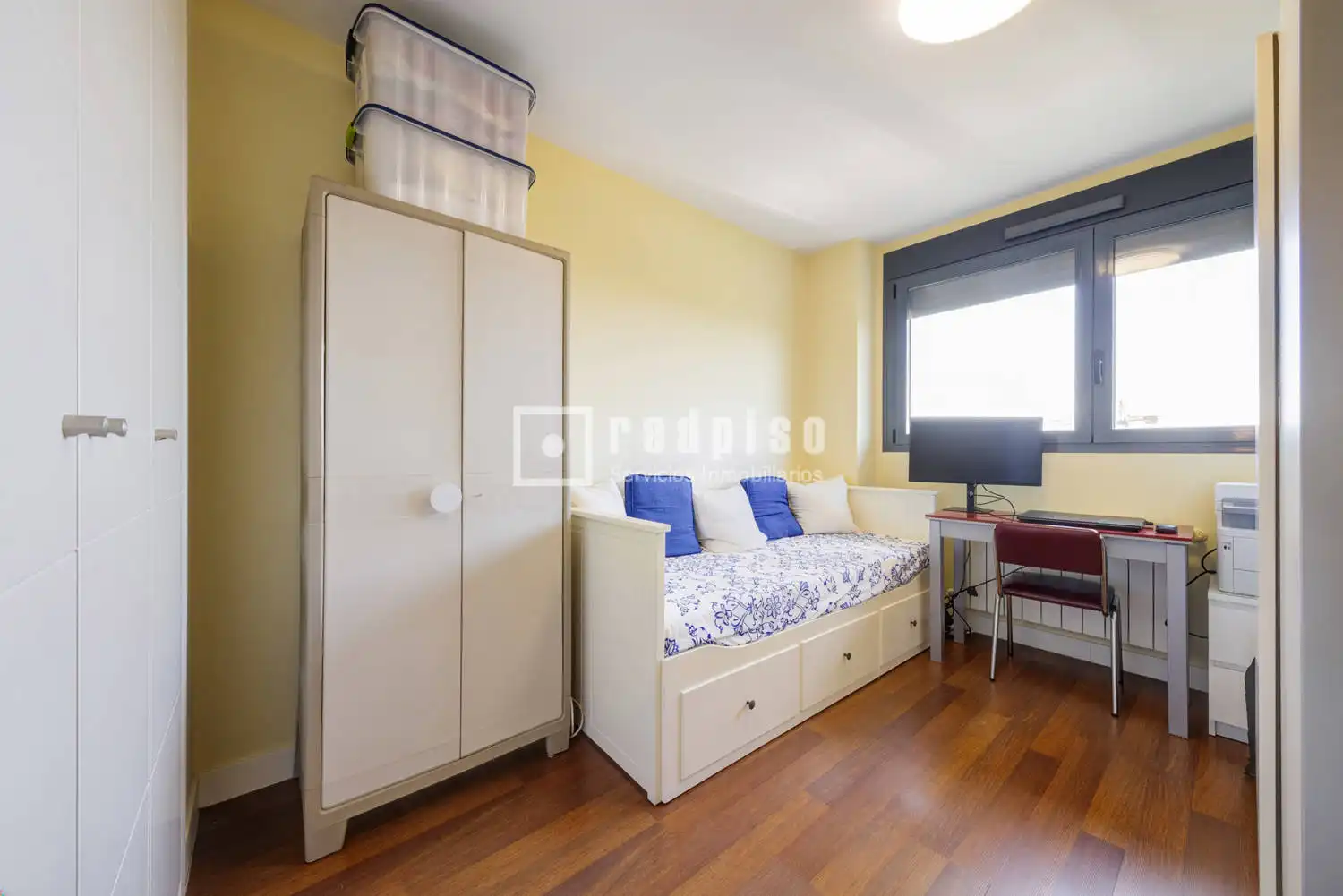 Bedroom of Flat for sale in Boadilla del Monte  with Air Conditioner, Heating and Private garden