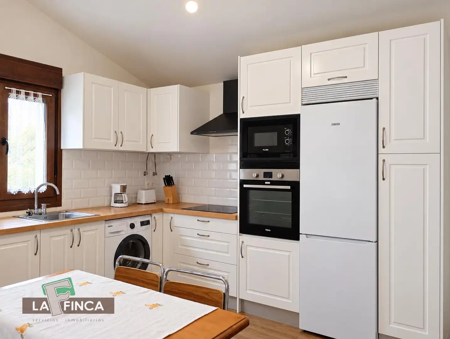 Kitchen of Detached homes for sale in Teverga, Asturias