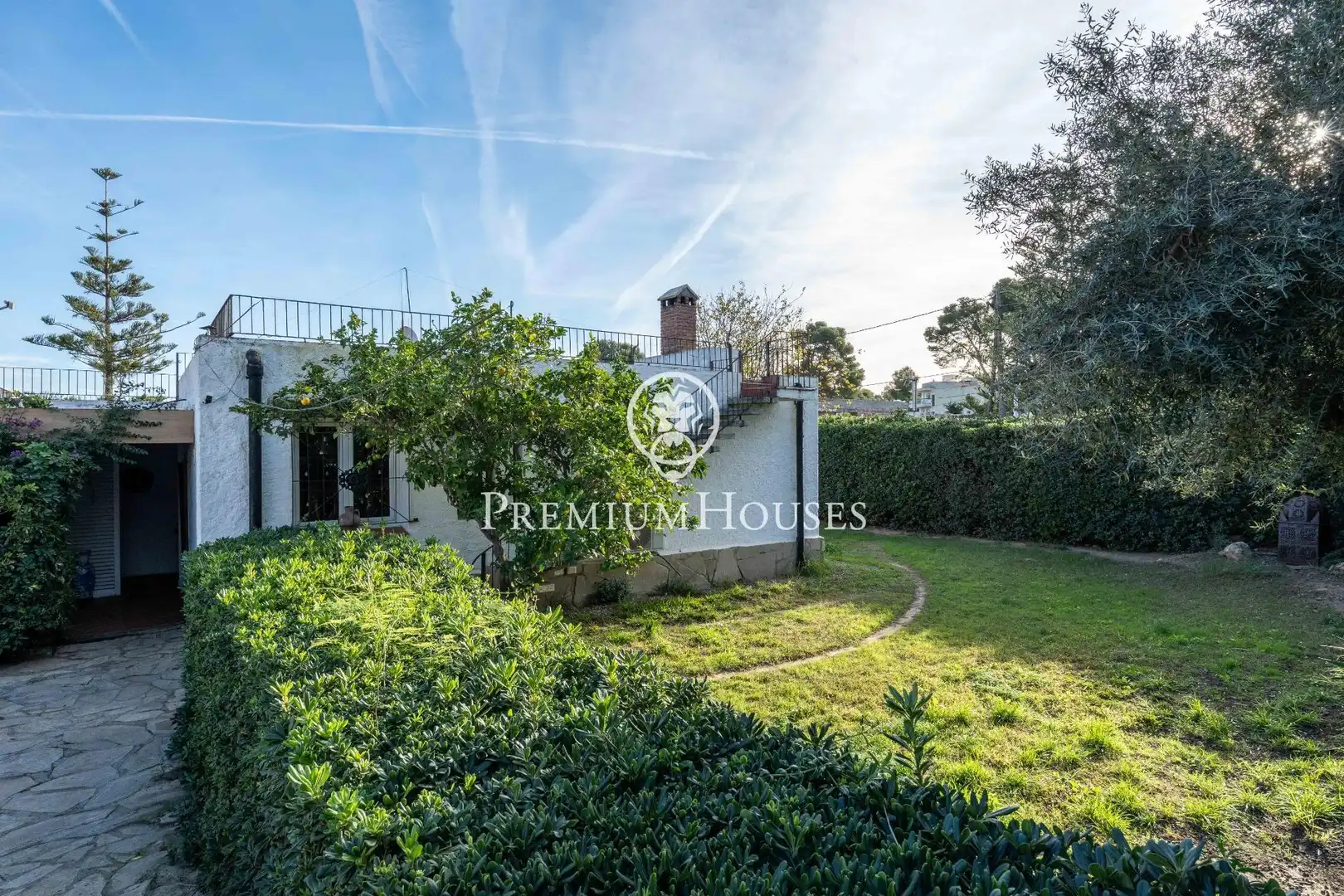 Garden of Houses for sale in Salou  with Air Conditioner, Heating and Private garden