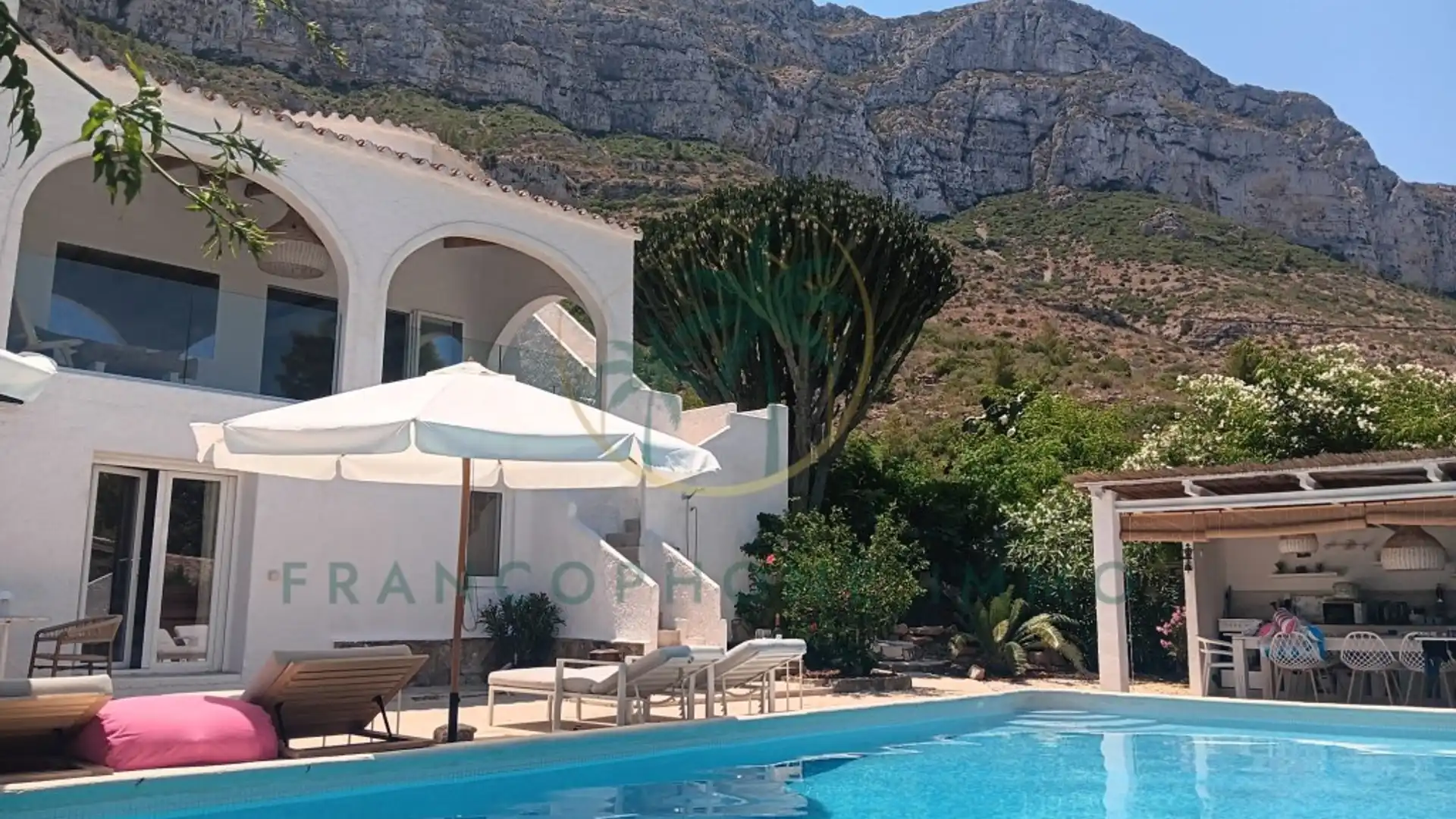 Exterior view of Houses for sale in Dénia