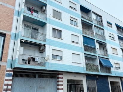 Außenansicht von Wohnung zum verkauf in Tavernes Blanques mit Balkon