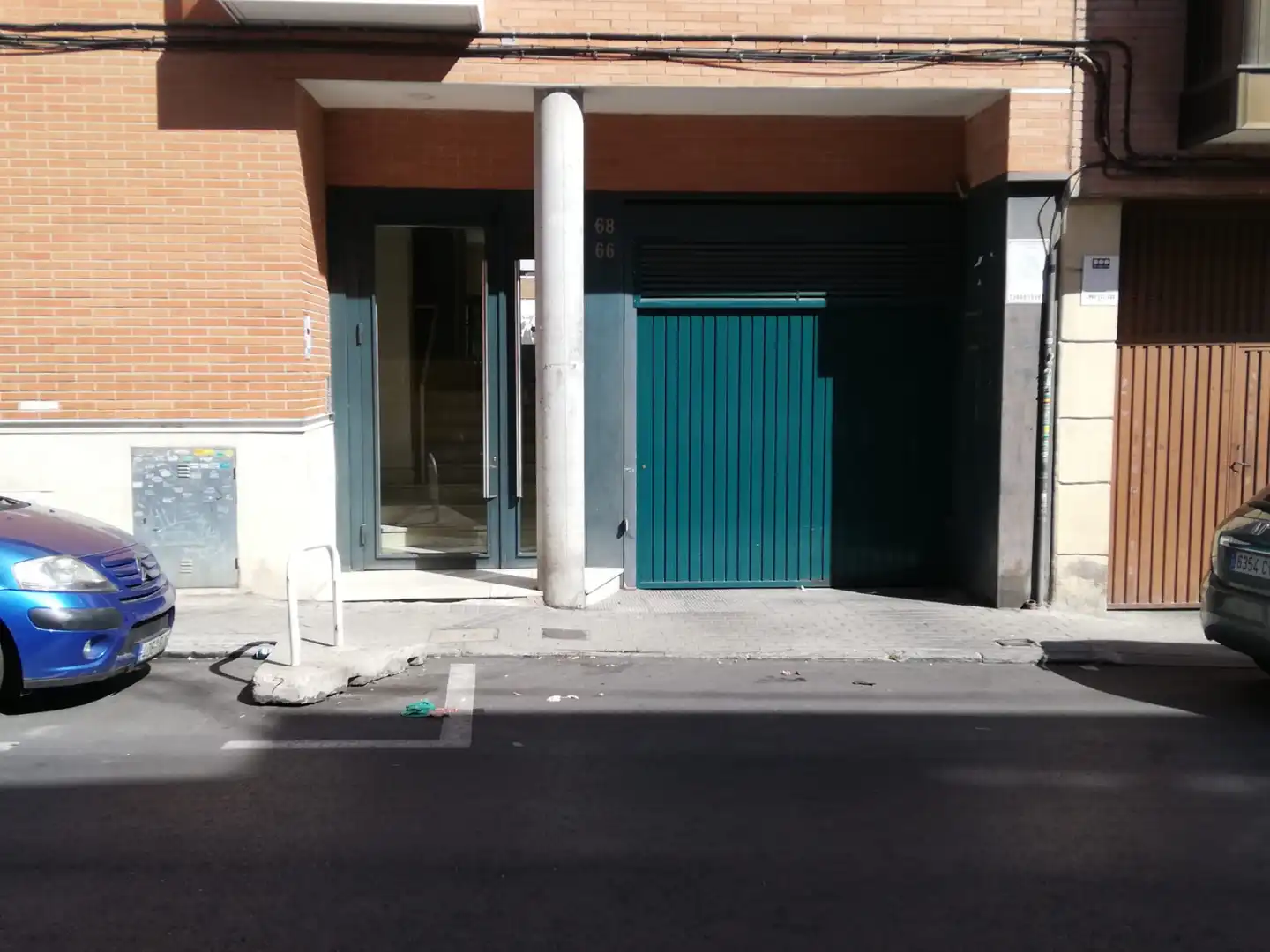 Außenansicht von Garage zum Verkauf in Madrid