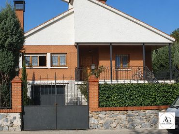 Xalet en venda a Calle Vitoria
