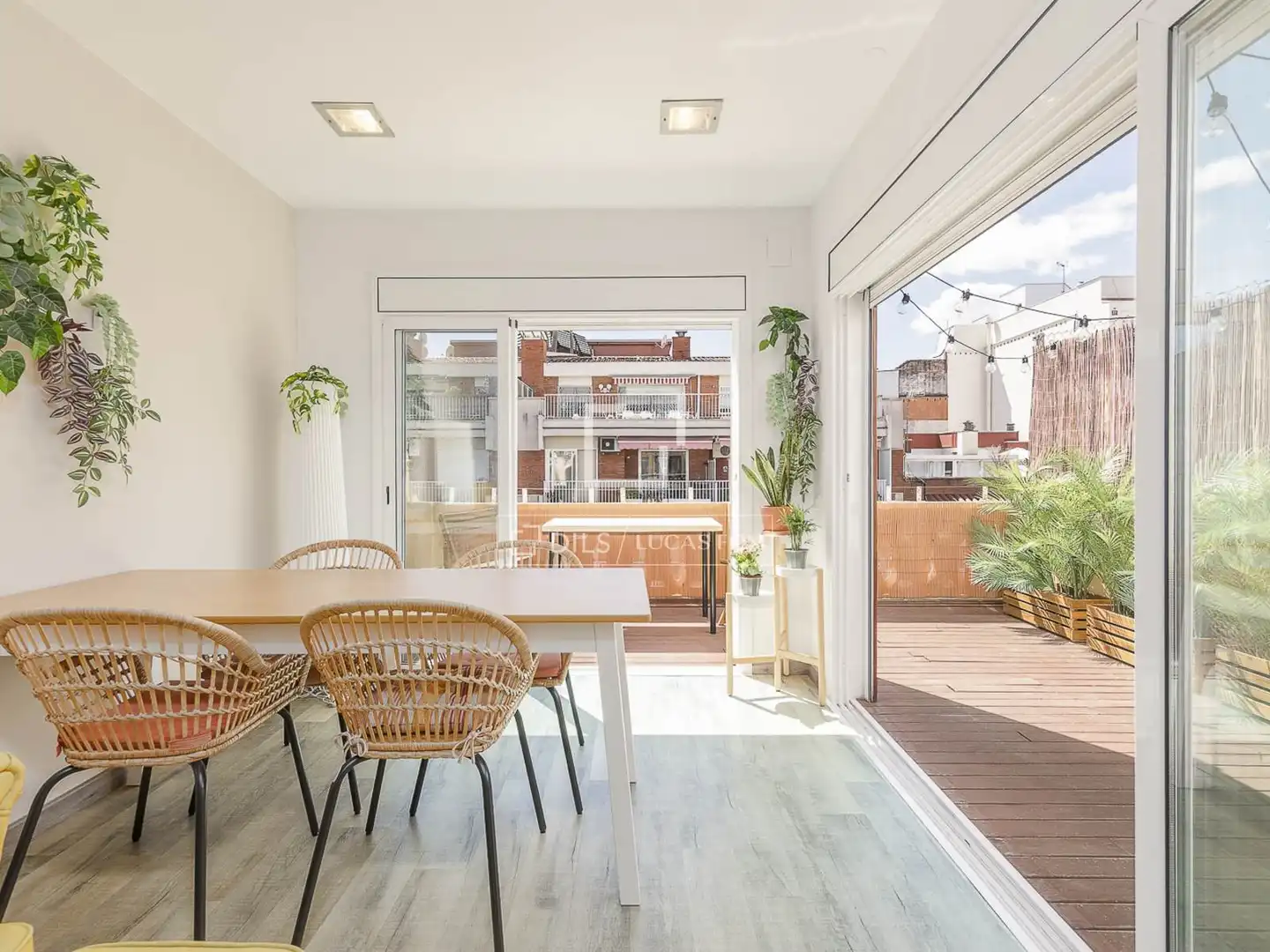 Terraza de Ático en venta en Barcelona con Aire acondicionado, Terraza y Amueblado