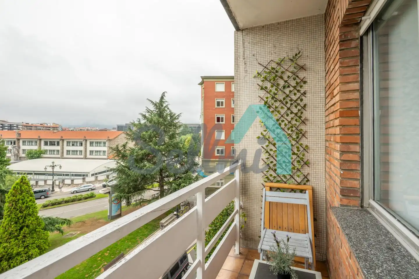 Balcony of Flat for share in Oviedo   with Heating, Parquet flooring and Terrace