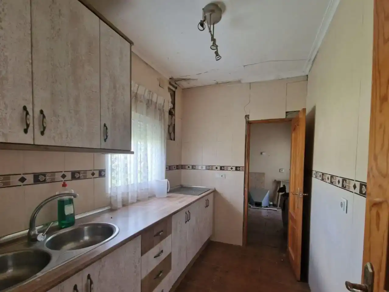 Cocina de Finca rústica en venta en San Gonzalo