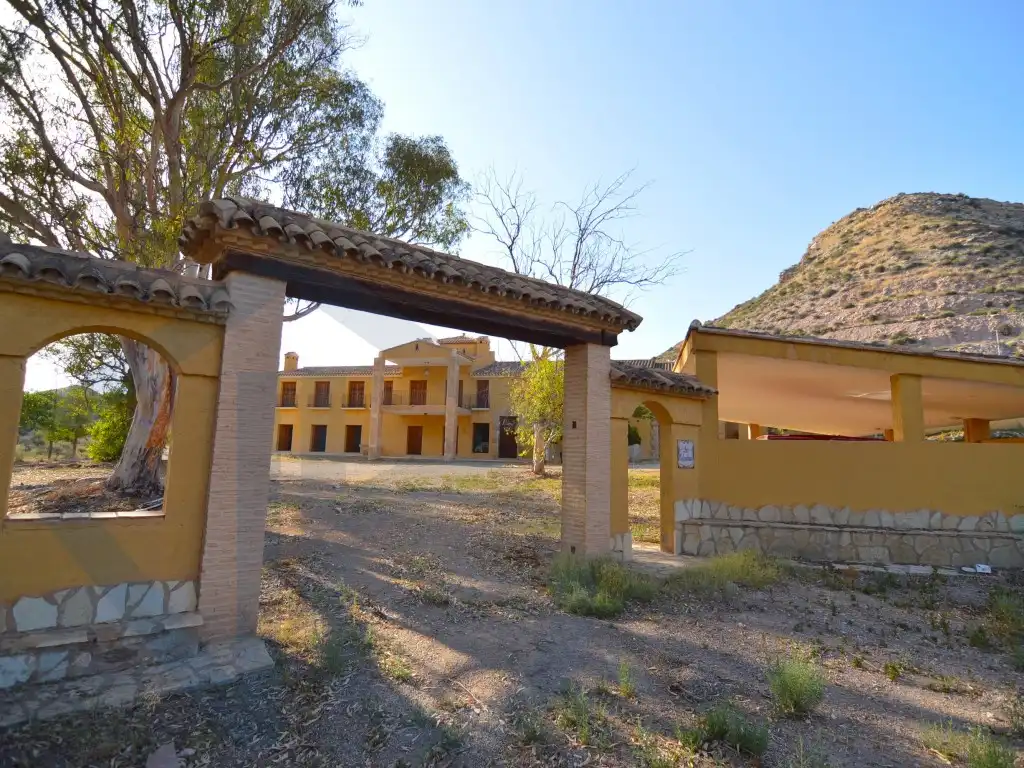 Vista exterior de Casa o xalet en venda en Águilas