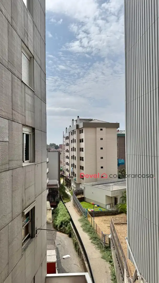 Exterior view of Flat for sale in Vigo   with Parquet flooring
