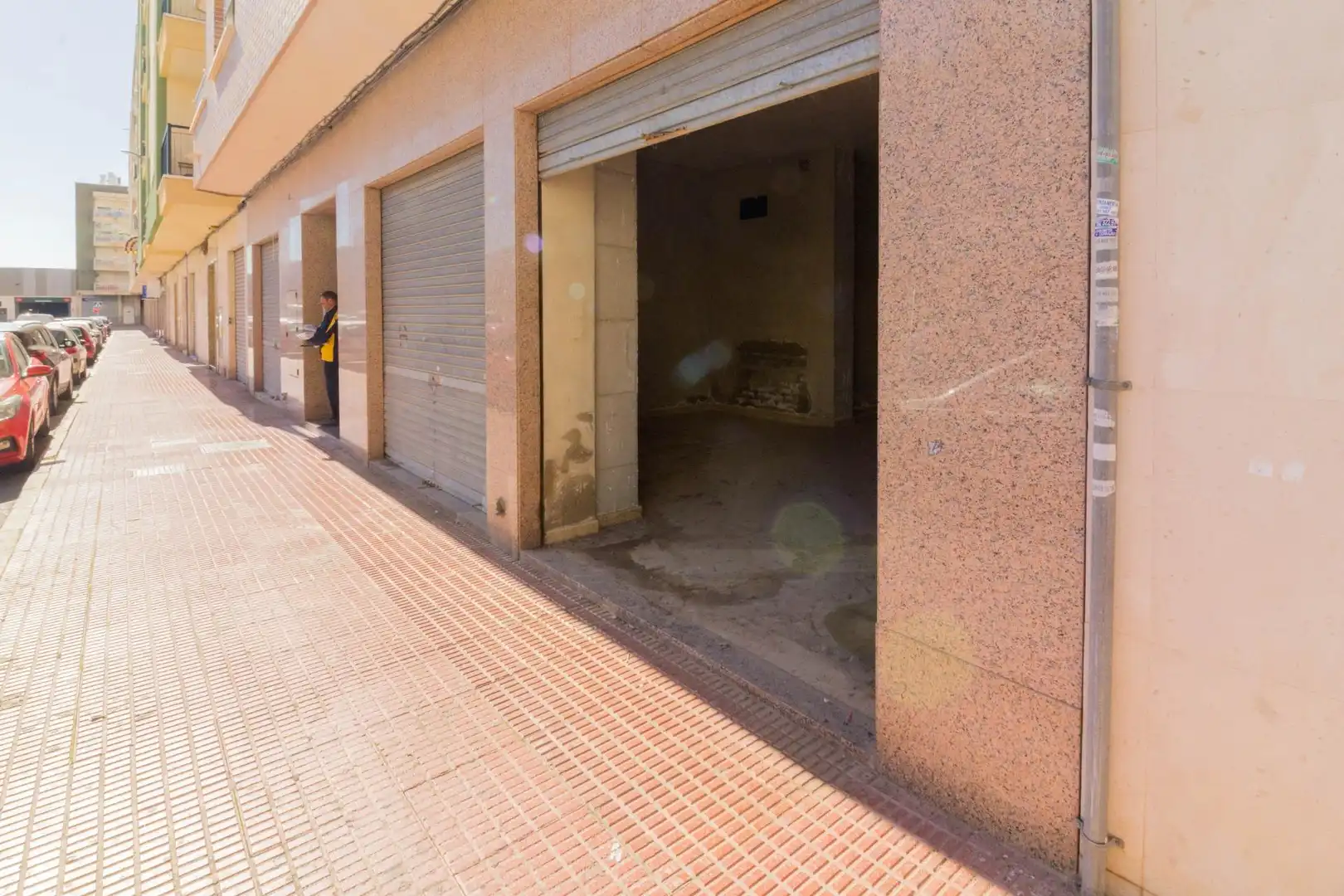 Local comercial de lloguer a Calle Calle Medico Antonio Simon