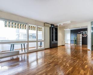 Living room of Flat for sale in Sabadell  with Air Conditioner, Heating and Private garden