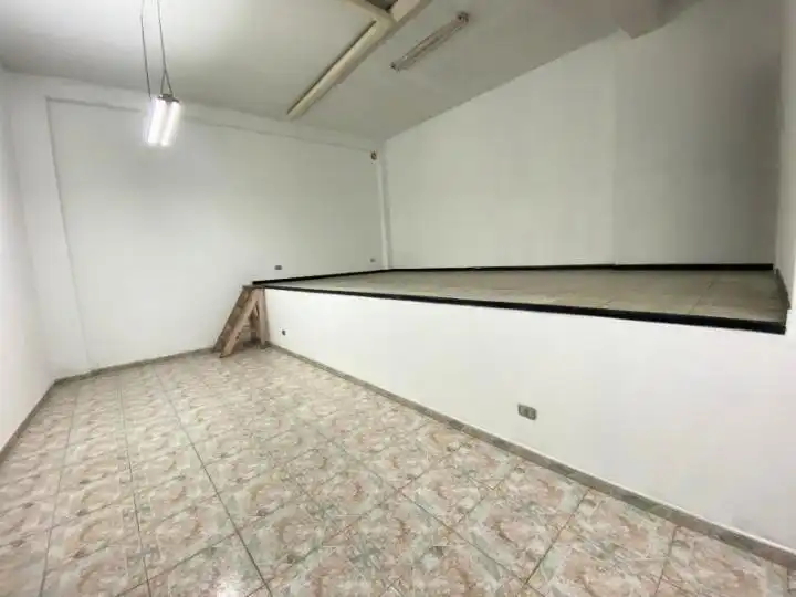 Local comercial en venta en CONDE DE TORRECEDEIRA, imagen 10