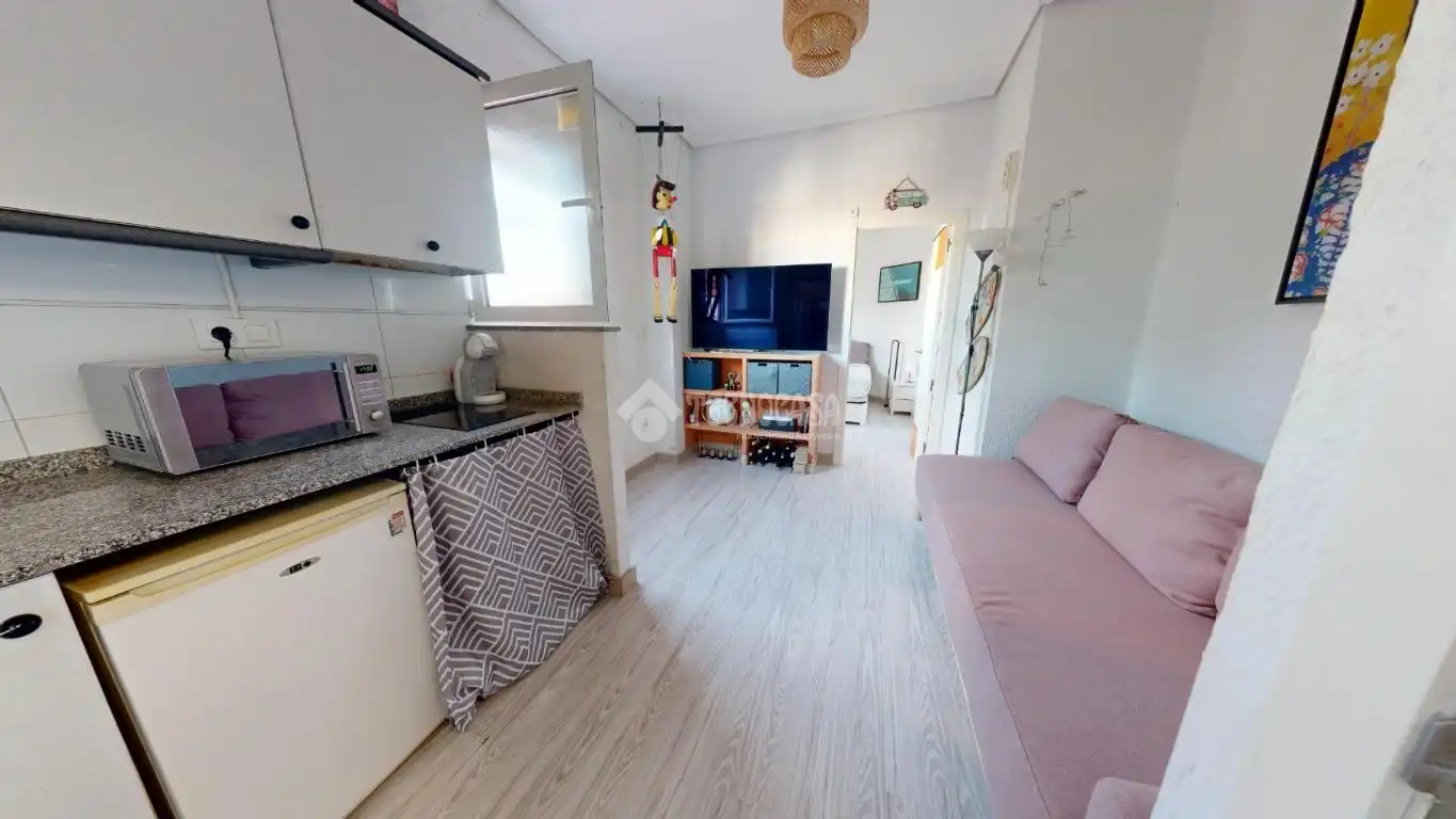 Appartamento con terrazza in vendita a L'Eixample, imagen 19