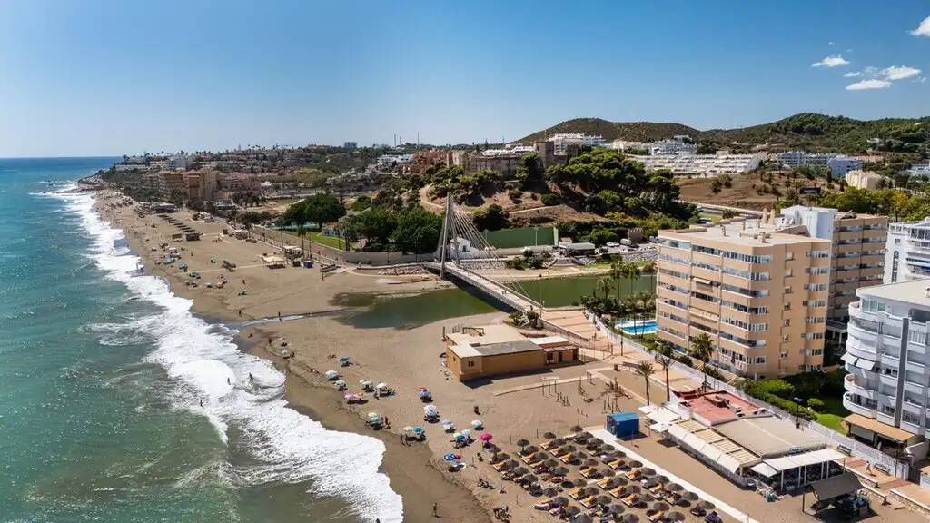 Apartamento con piscina en venta en Castillo Sohail - Myramar, imagen 26
