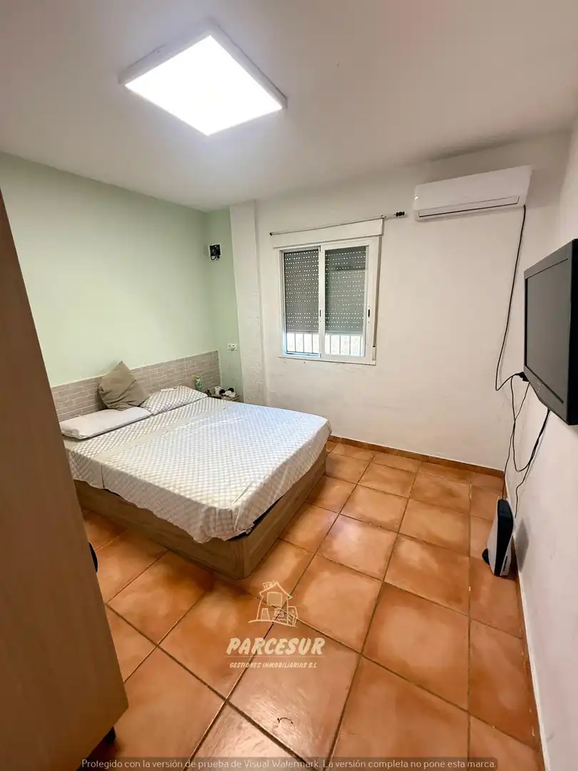 Dormitori de Casa o xalet en venda en Córdoba amb Aire condicionat i Jardí privat
