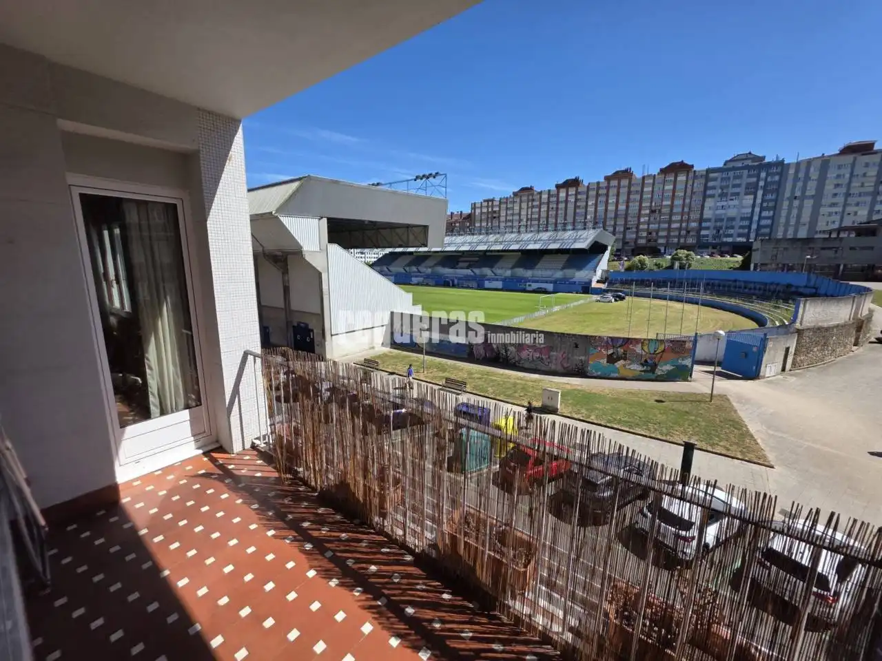 Schlafzimmer von Wohnungen zur Miete in Avilés mit Heizung, Terrasse und Möbliert