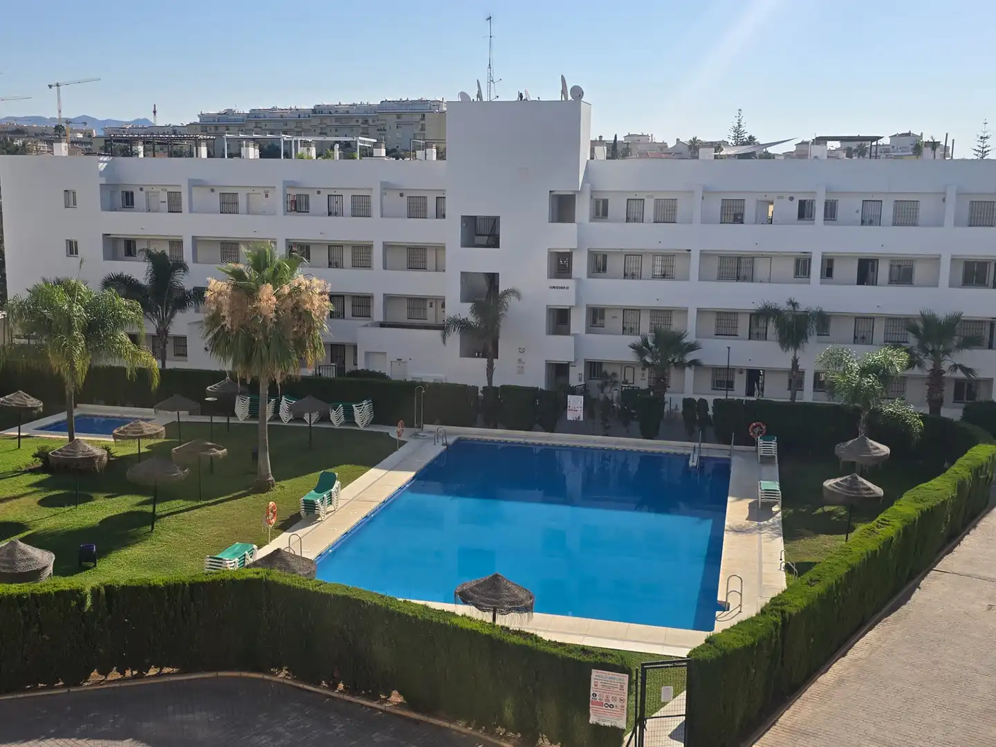Piscina de Apartament en venda en Mijas amb Terrassa, Forn i Piscina comunitària