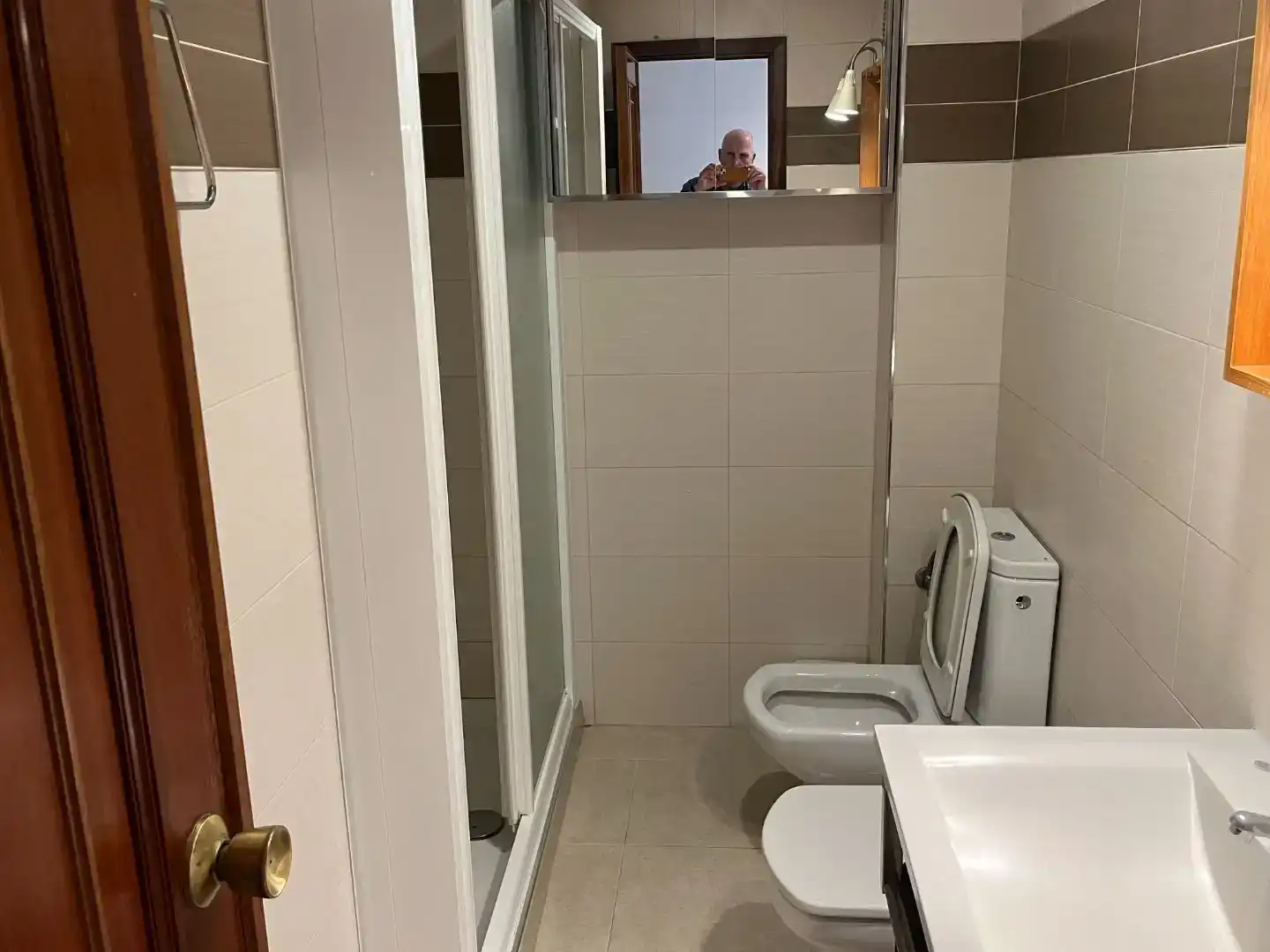 Baño de Piso de alquiler en Huesca con Amueblado y Balcón