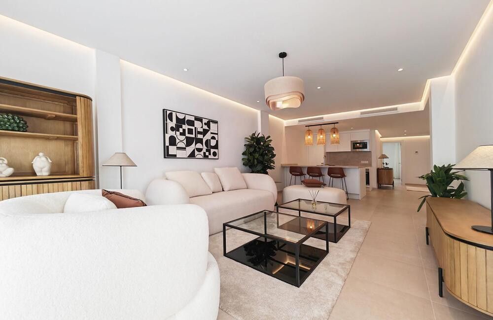 Sala d'estar de Planta baixa de lloguer en Marbella amb Aire condicionat, Terrassa i Traster