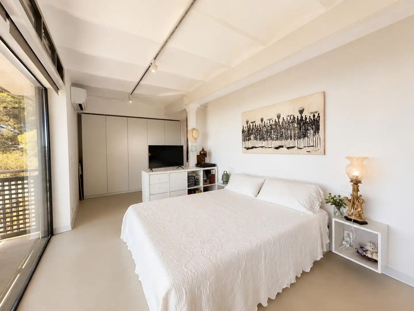 Bedroom of Houses for sale in Hoyo de Manzanares  with Air Conditioner, Private garden and Swimming Pool