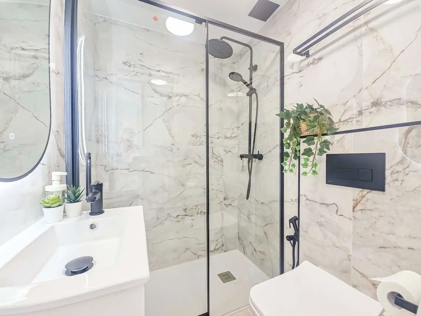 Bany de Apartament en venda en Centro