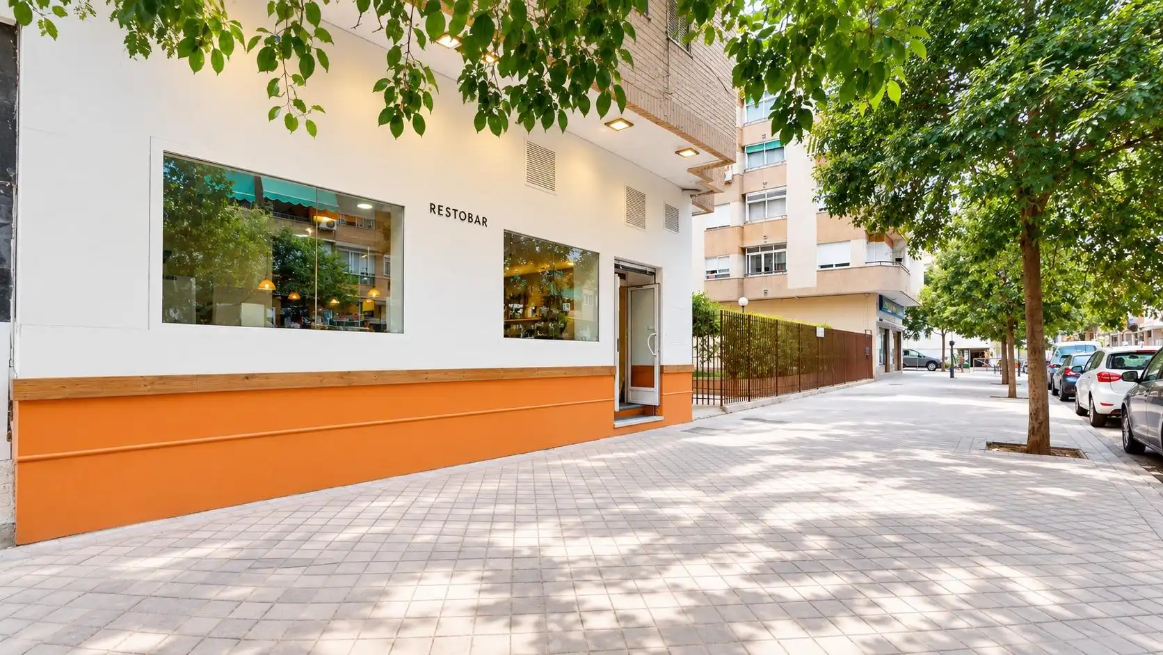 Local en venta en Granada con Aire acondicionado y Amueblado