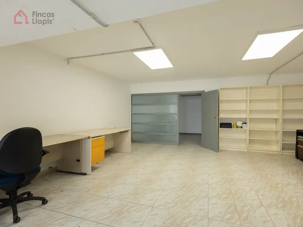 Business premises for sale in Calle Alts Forns 68, imagen 8