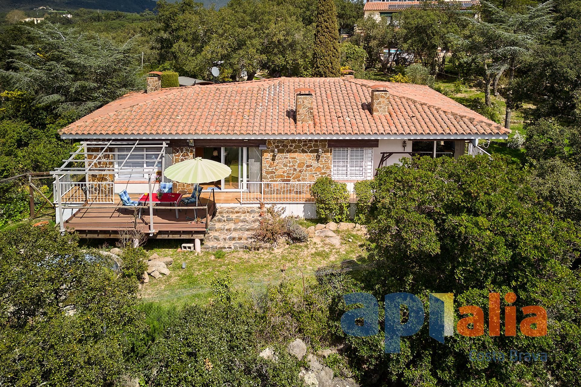 Vista exterior de Casa o xalet en venda en Santa Cristina d'Aro amb Calefacció i Jardí privat
