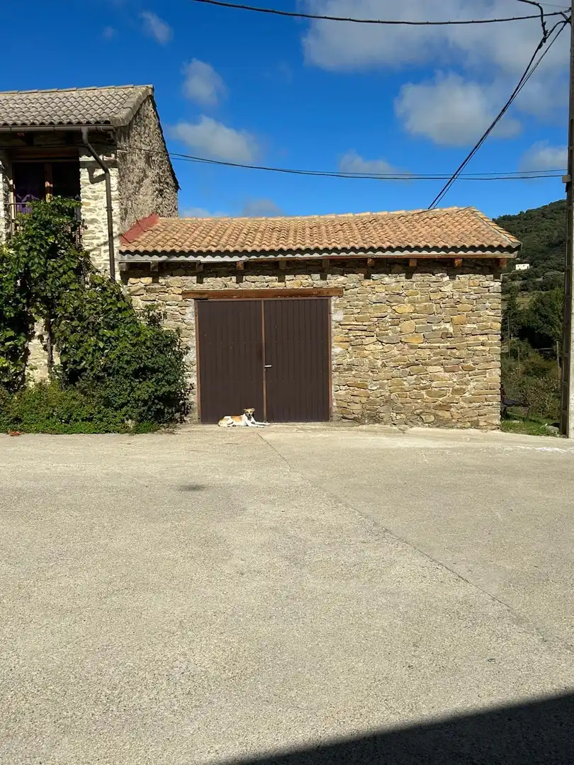Parking of Houses for sale in Jaca  with Parquet flooring and Balcony